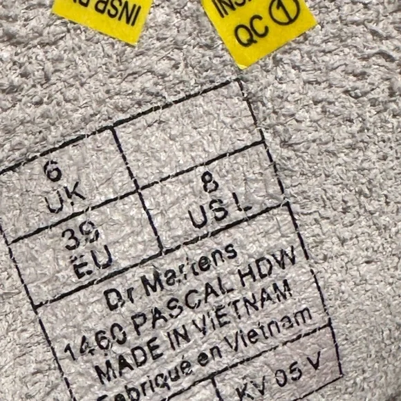 Dr Martens white leather combat boots - Picture 4 of 11